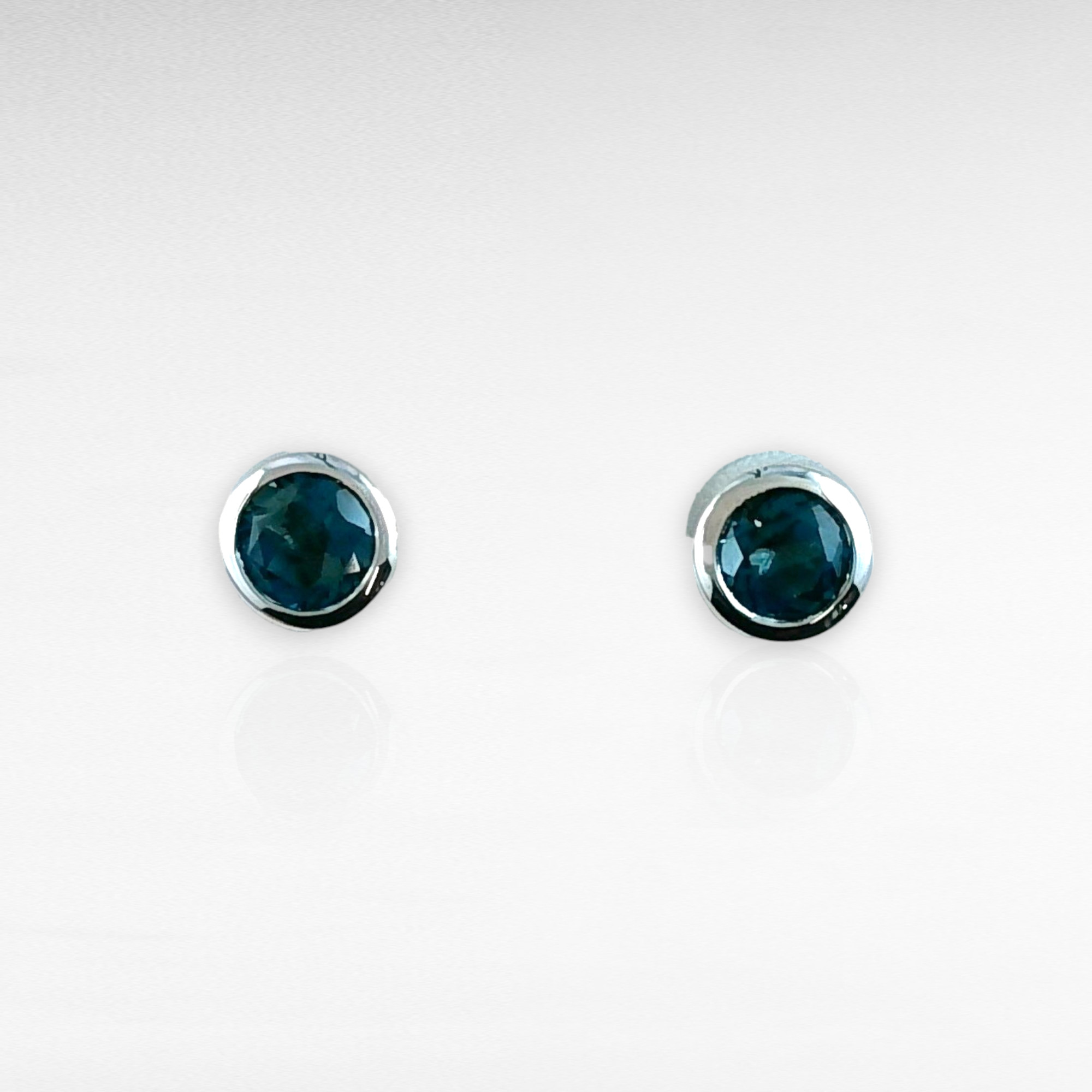 111-30-10402-854-99-925